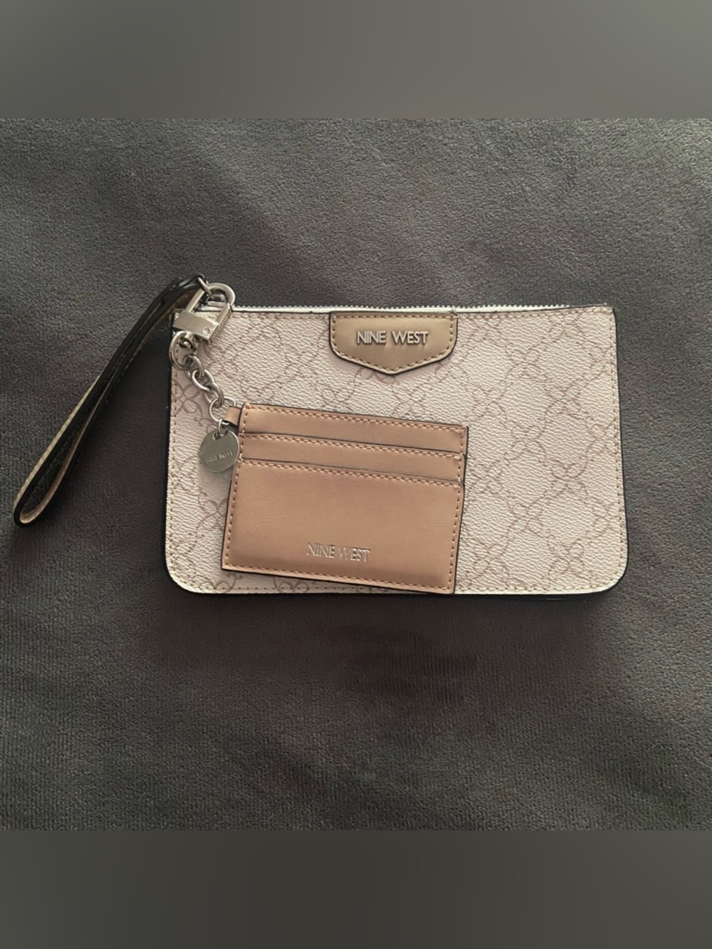 Nine West Beige and Cream Wristlet with Card Holder